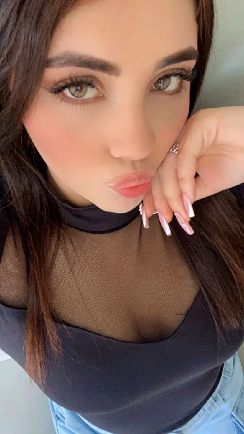 XXX Porn Photo of Nude trixiebrow1 2