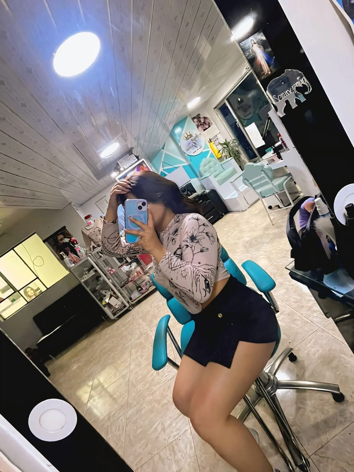 XXX Porn Photo of Nude Scarlett_blazer 6