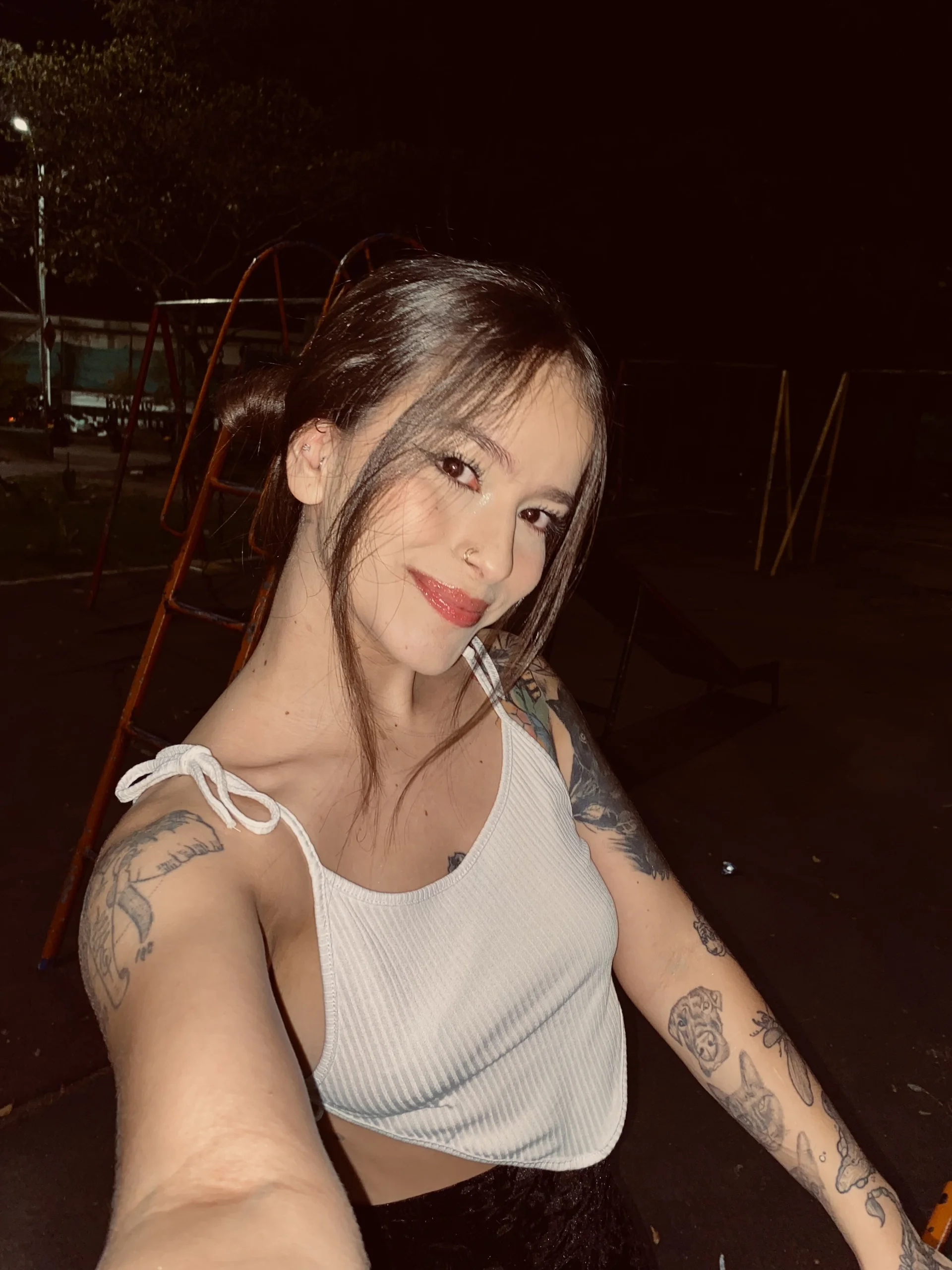 XXX Porn Photo of Nude alysa_g_ 3