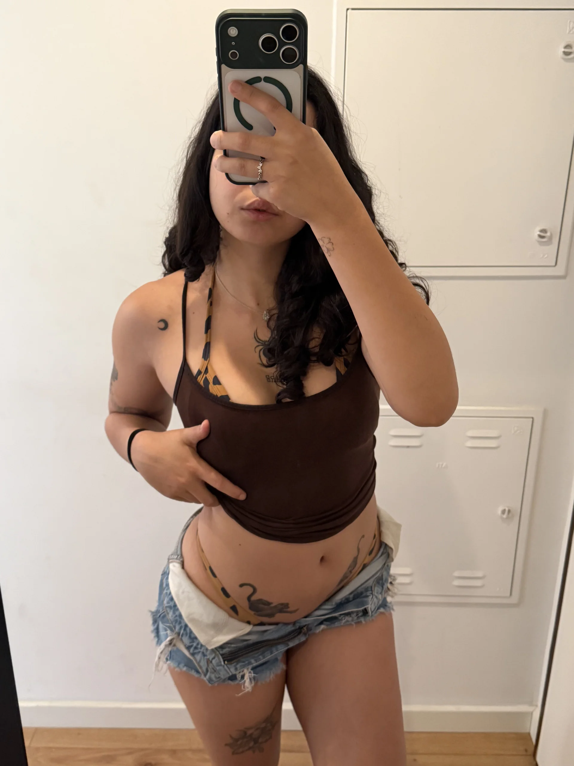 XXX Porn Photo of Nude rossilaari 11
