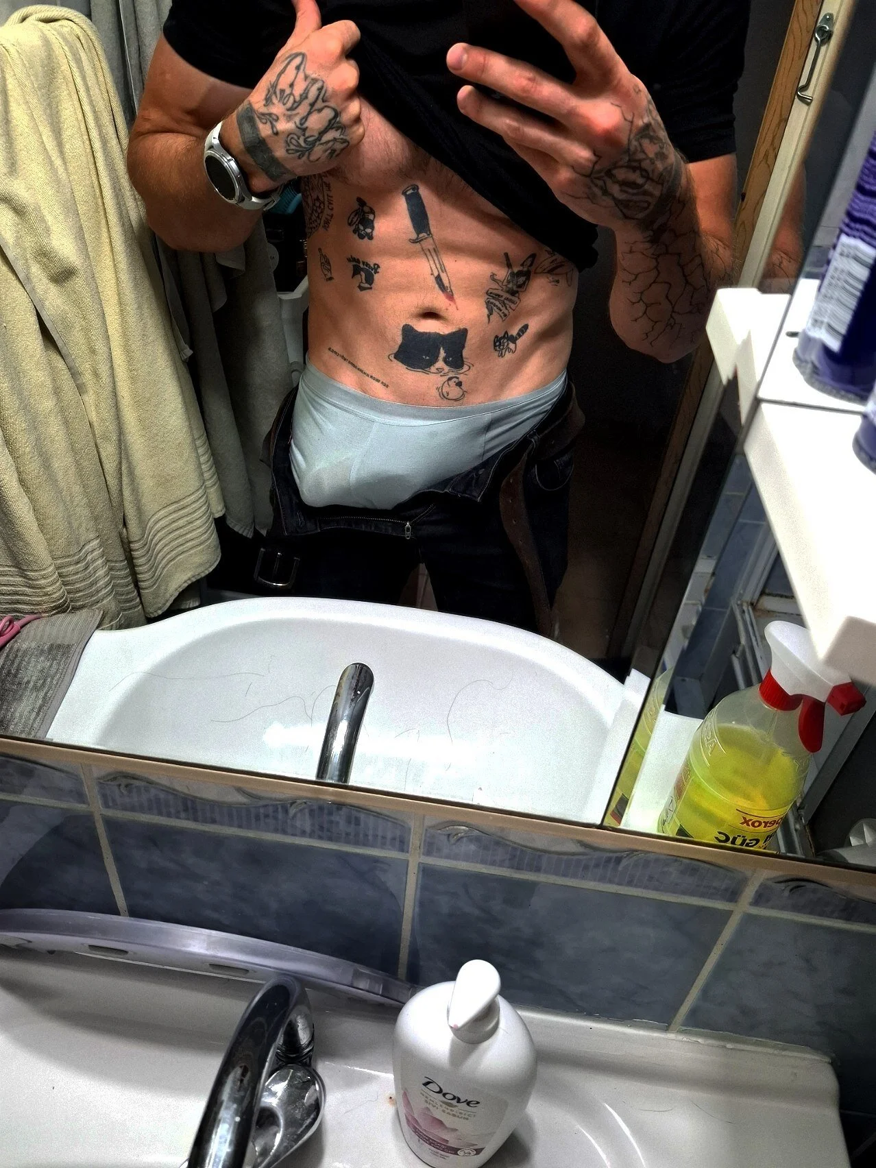 XXX Porn Photo of Nude hotbuffaloblll 4