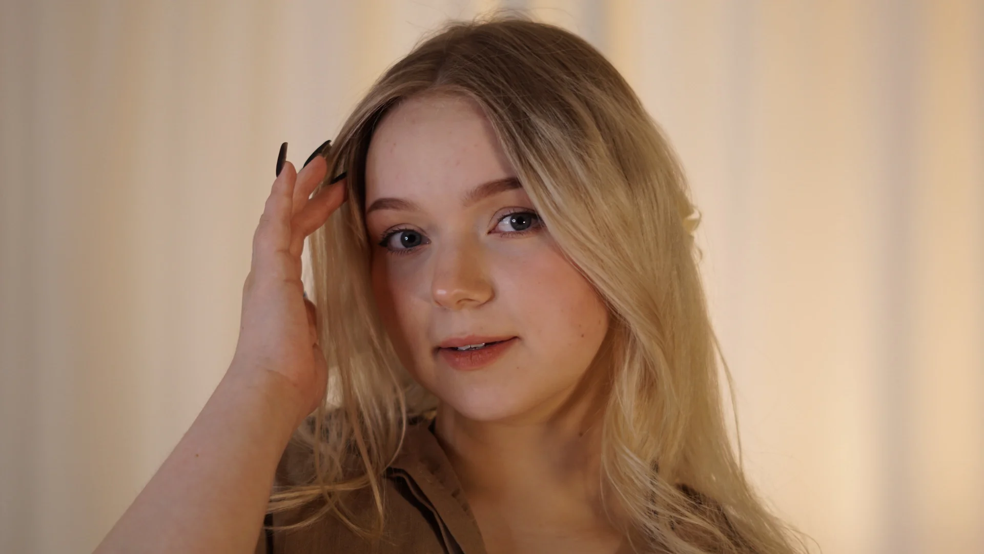 XXX Porn Photo of Nude ZaraCreedon 17