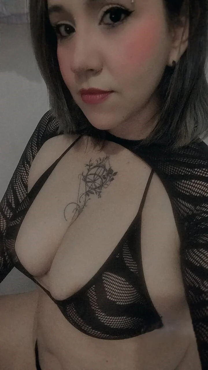 XXX Porn Photo of Nude ori_whore 3