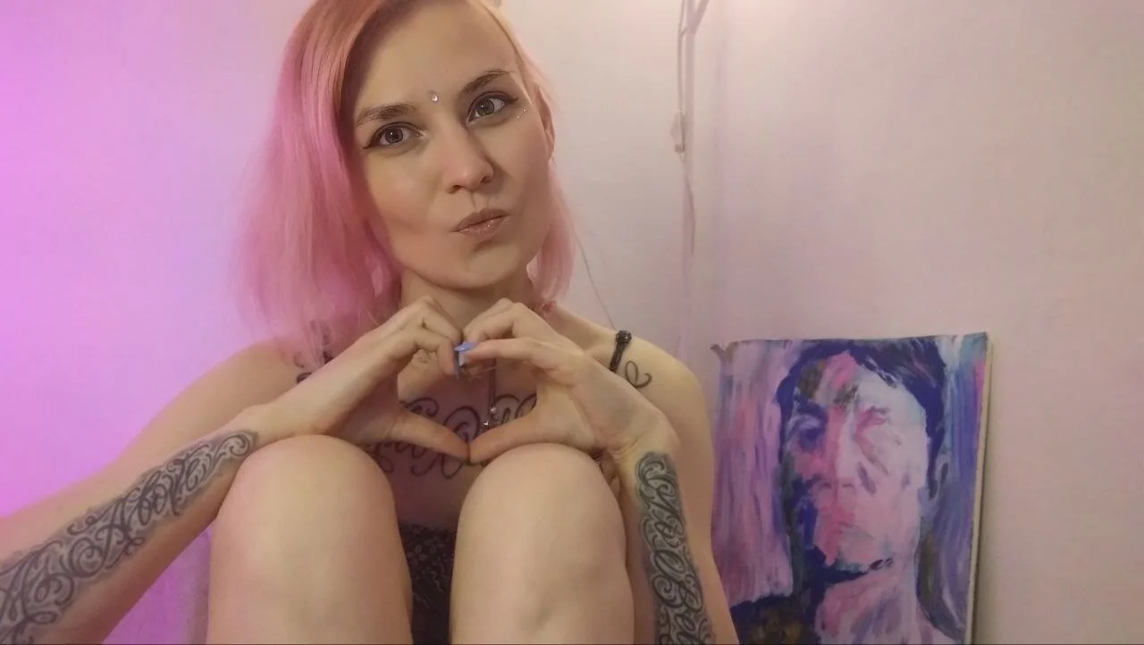 XXX Porn Photo of Nude mischellemeow13 2