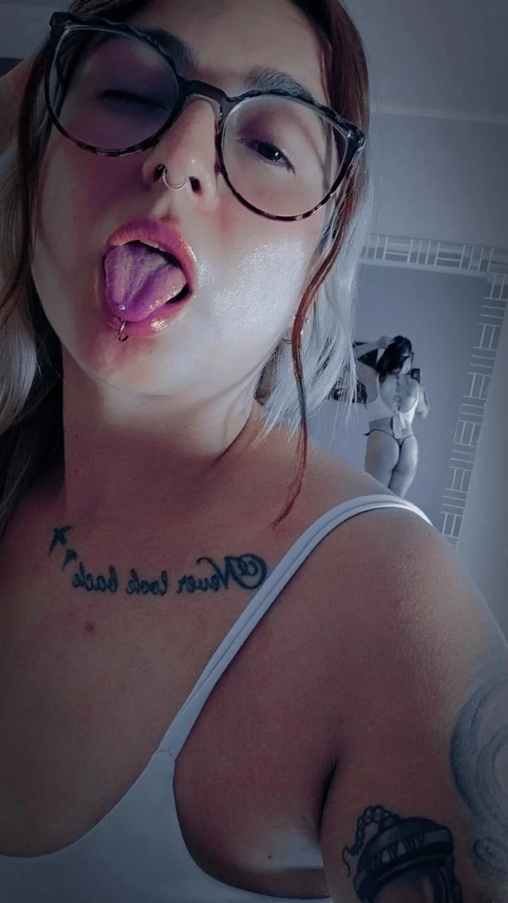 XXX Porn Photo of Nude Rhosynn 1
