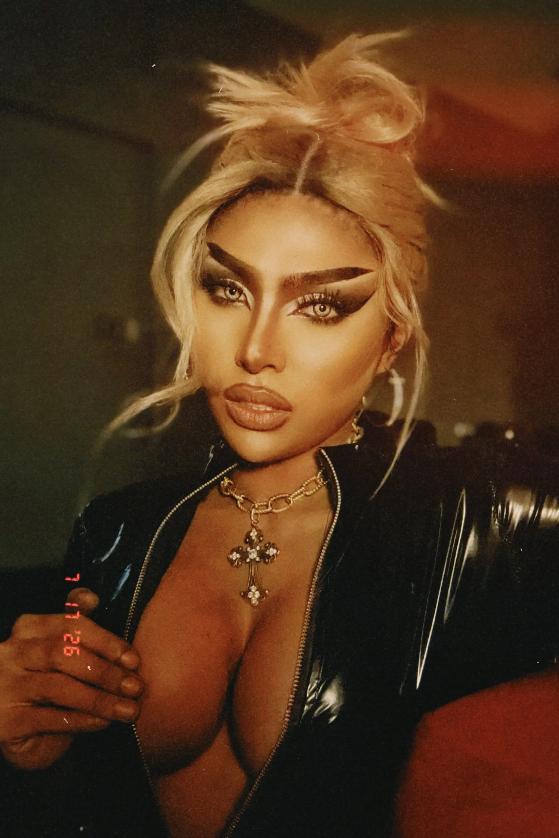 XXX Porn Photo of Nude MassiveCockTrans 17