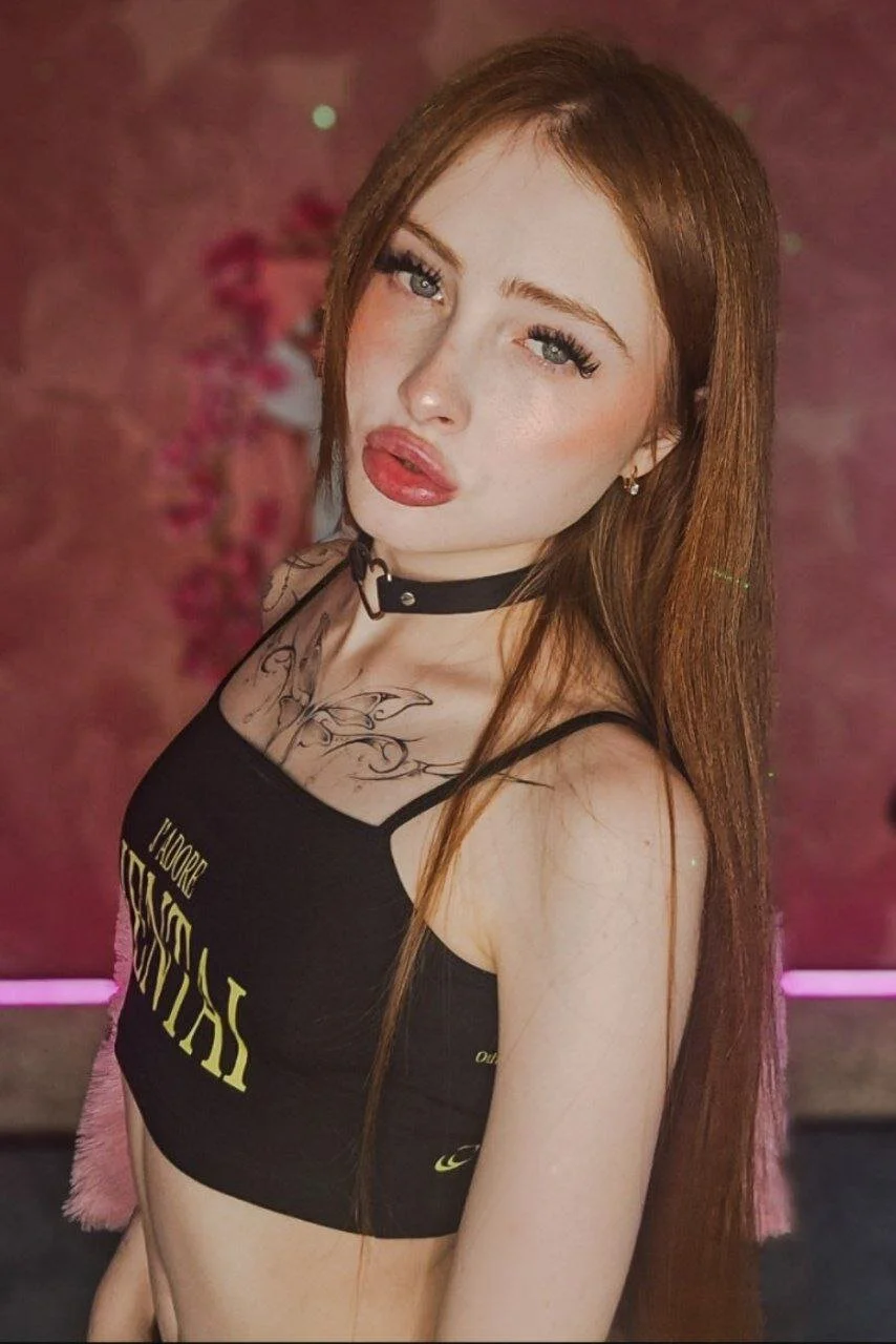 XXX Porn Photo of Nude Adele_kawaii 17