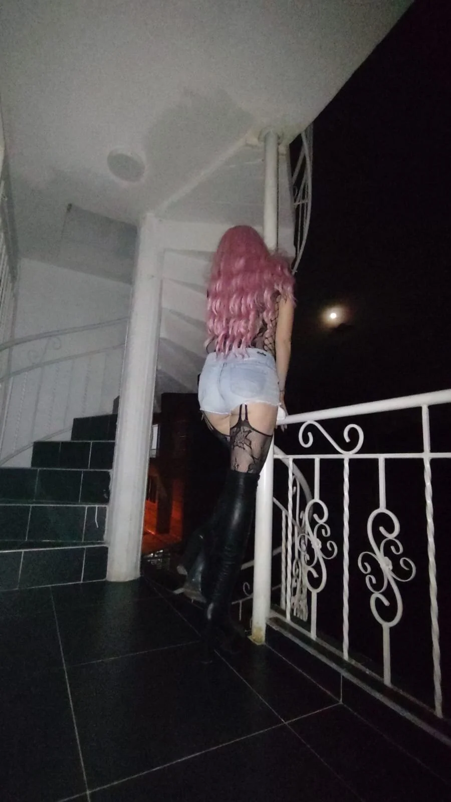XXX Porn Photo of Nude Kittywhiteass 25