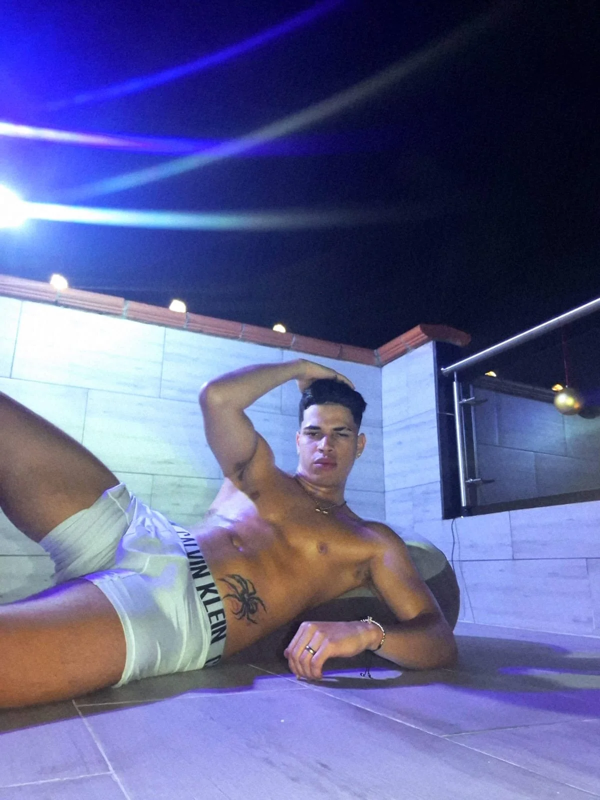 XXX Porn Photo of Nude Benjamin_More24 4