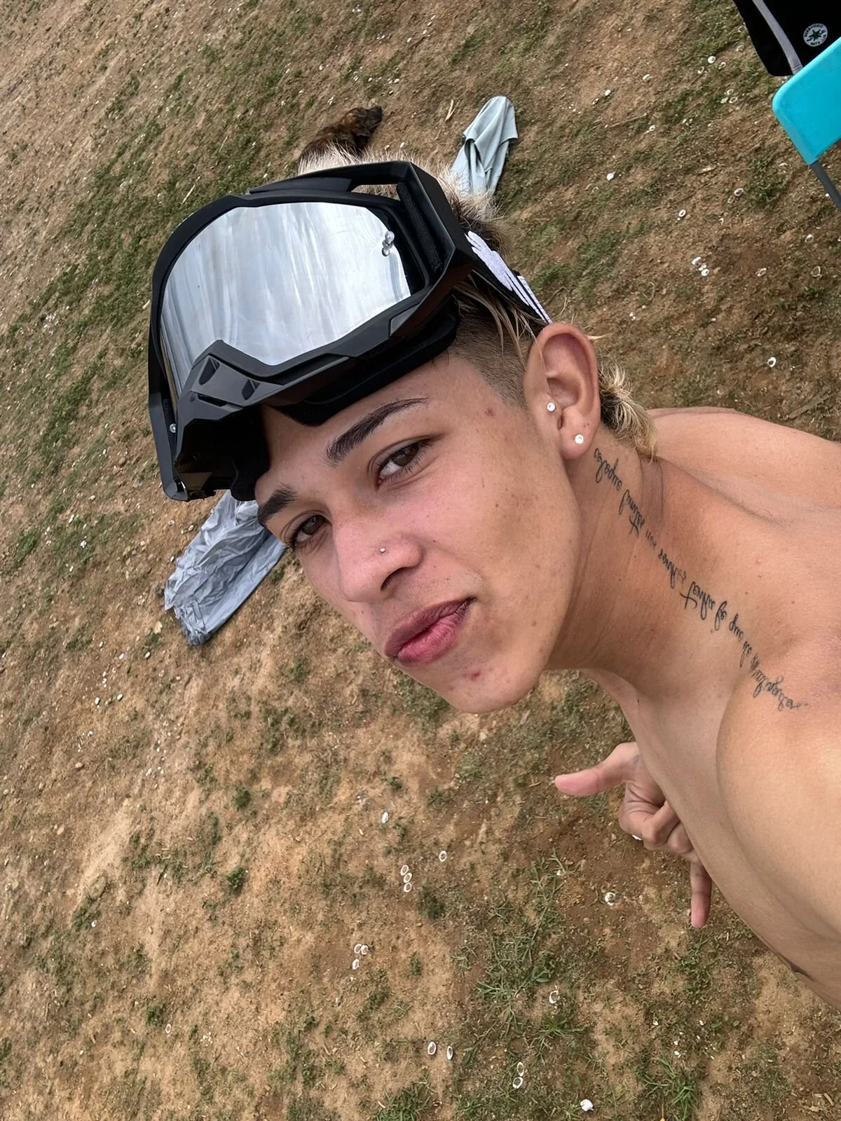 XXX Porn Photo of Nude Jaames_Boy 12