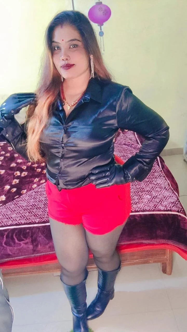 XXX Porn Photo of Nude Rashiqueen 24
