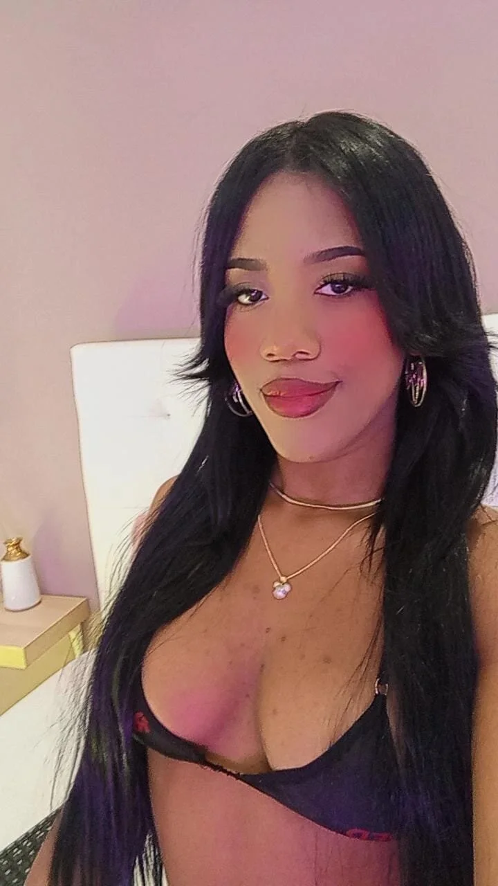 XXX Porn Photo of Nude AlayshaJohnson 19