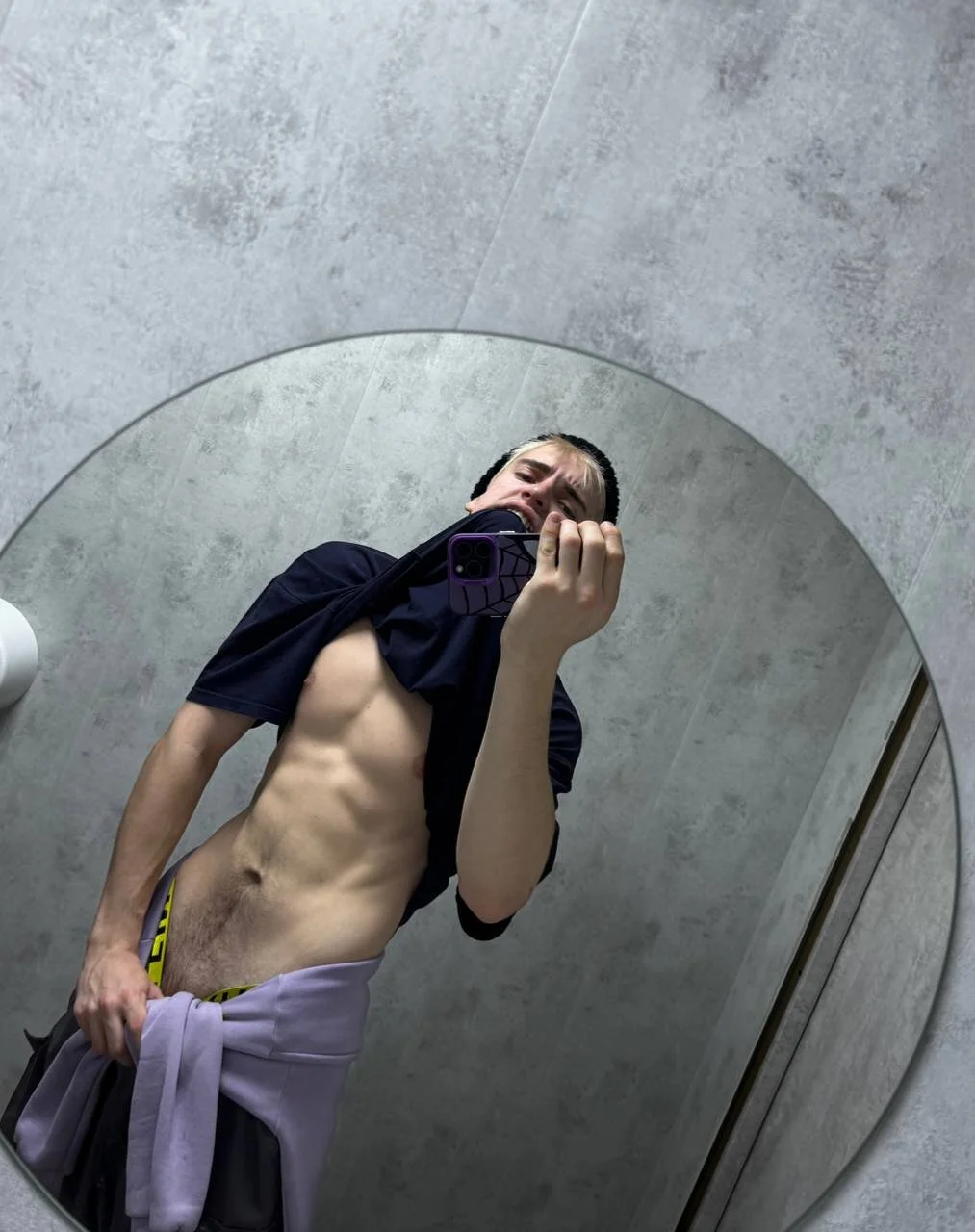 XXX Porn Photo of Nude EdwinBlaze 13