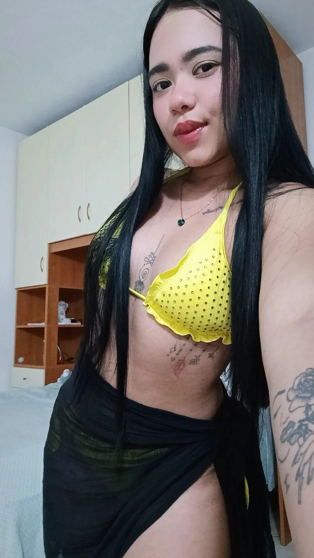 XXX Porn Photo of Nude EmmaWuu 2