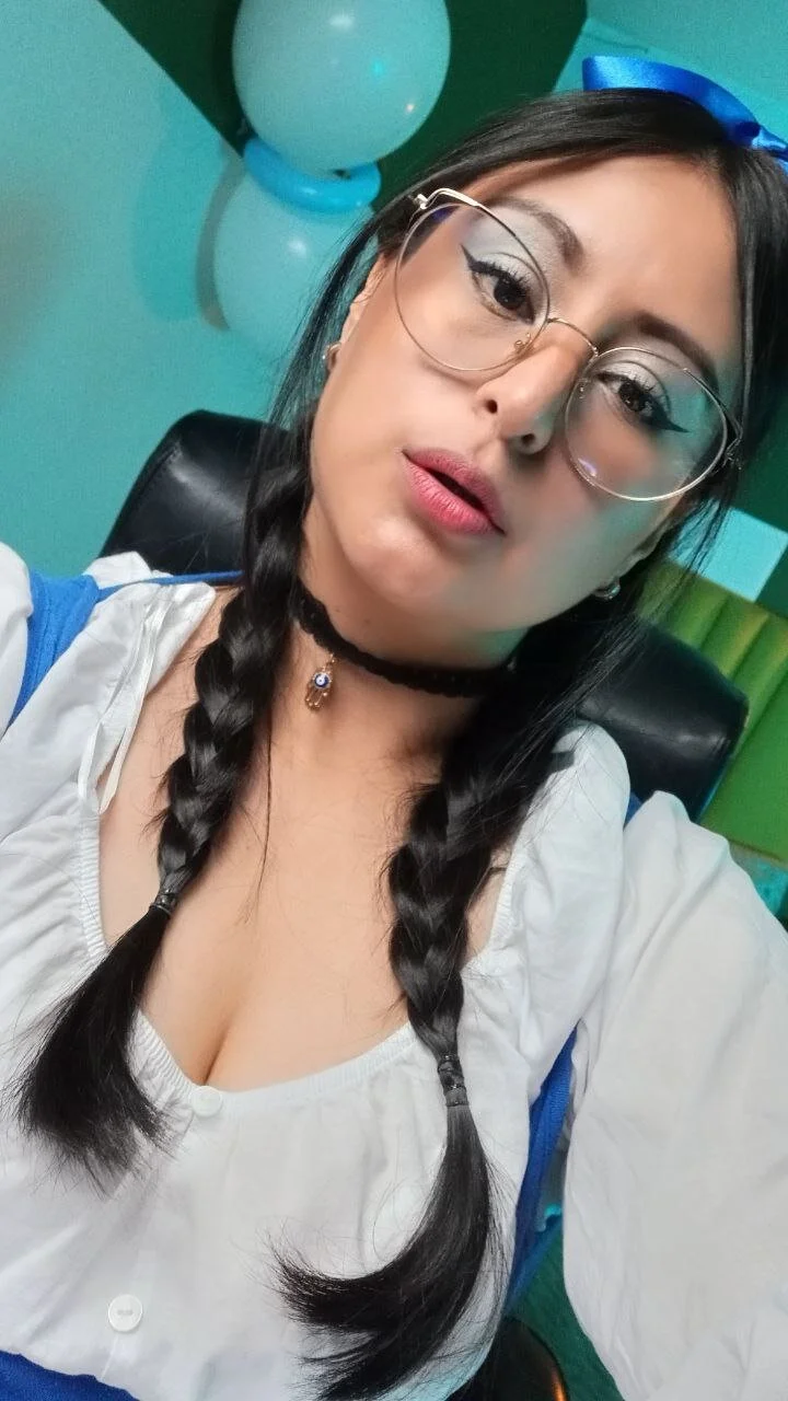 XXX Porn Photo of Nude Amber_gold_ 10