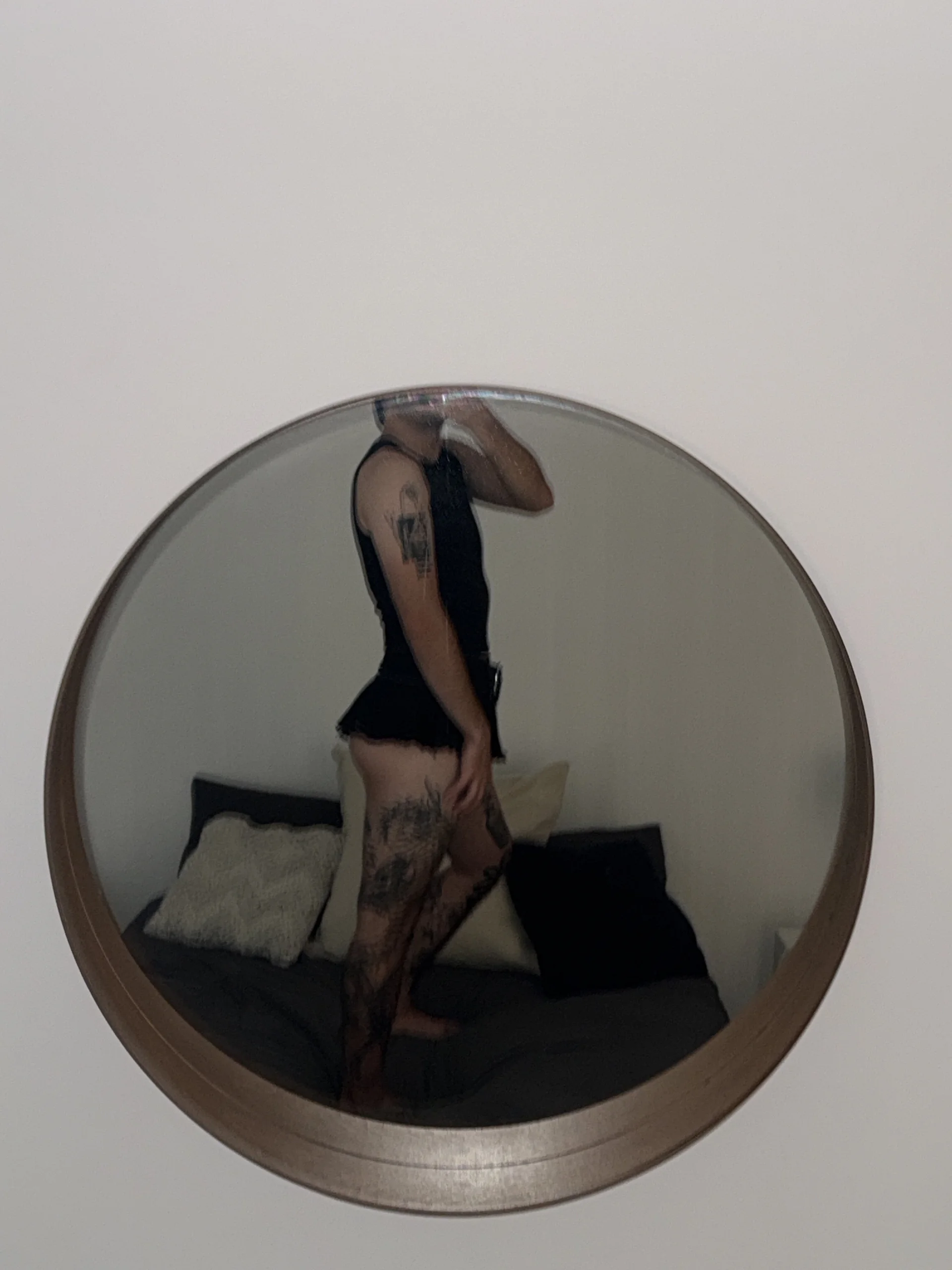 XXX Porn Photo of Nude Reginav 4