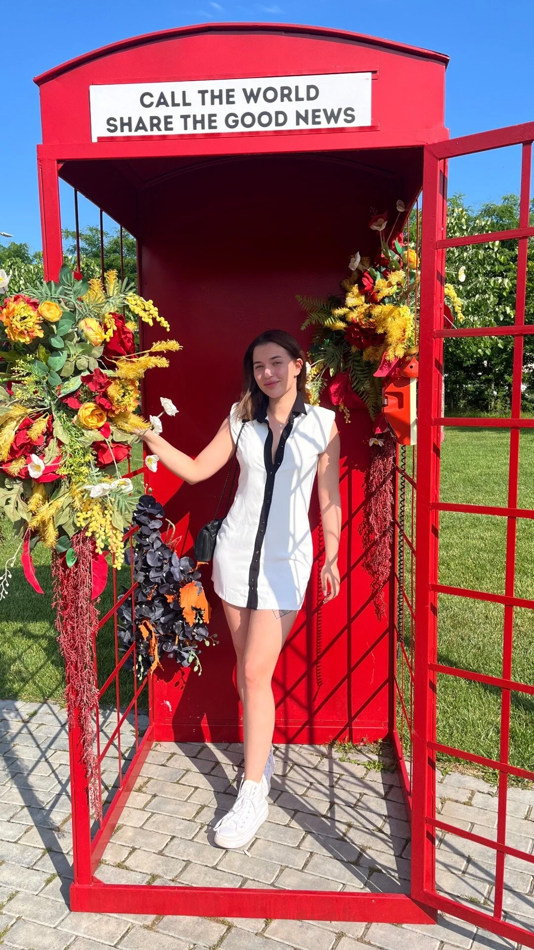XXX Porn Photo of Nude vixenhugv 44
