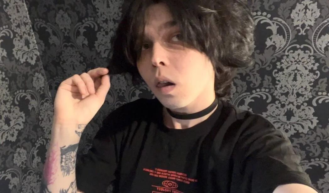 XXX Porn Photo of Nude MattyBevs 4