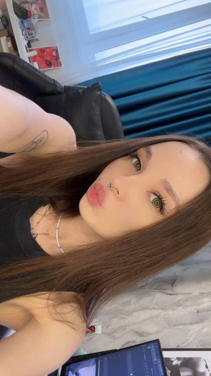 XXX Porn Photo of Nude Amarieni 1