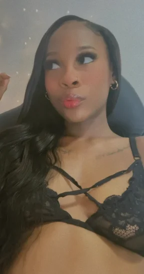 XXX Porn Photo of Nude queen_katle 15