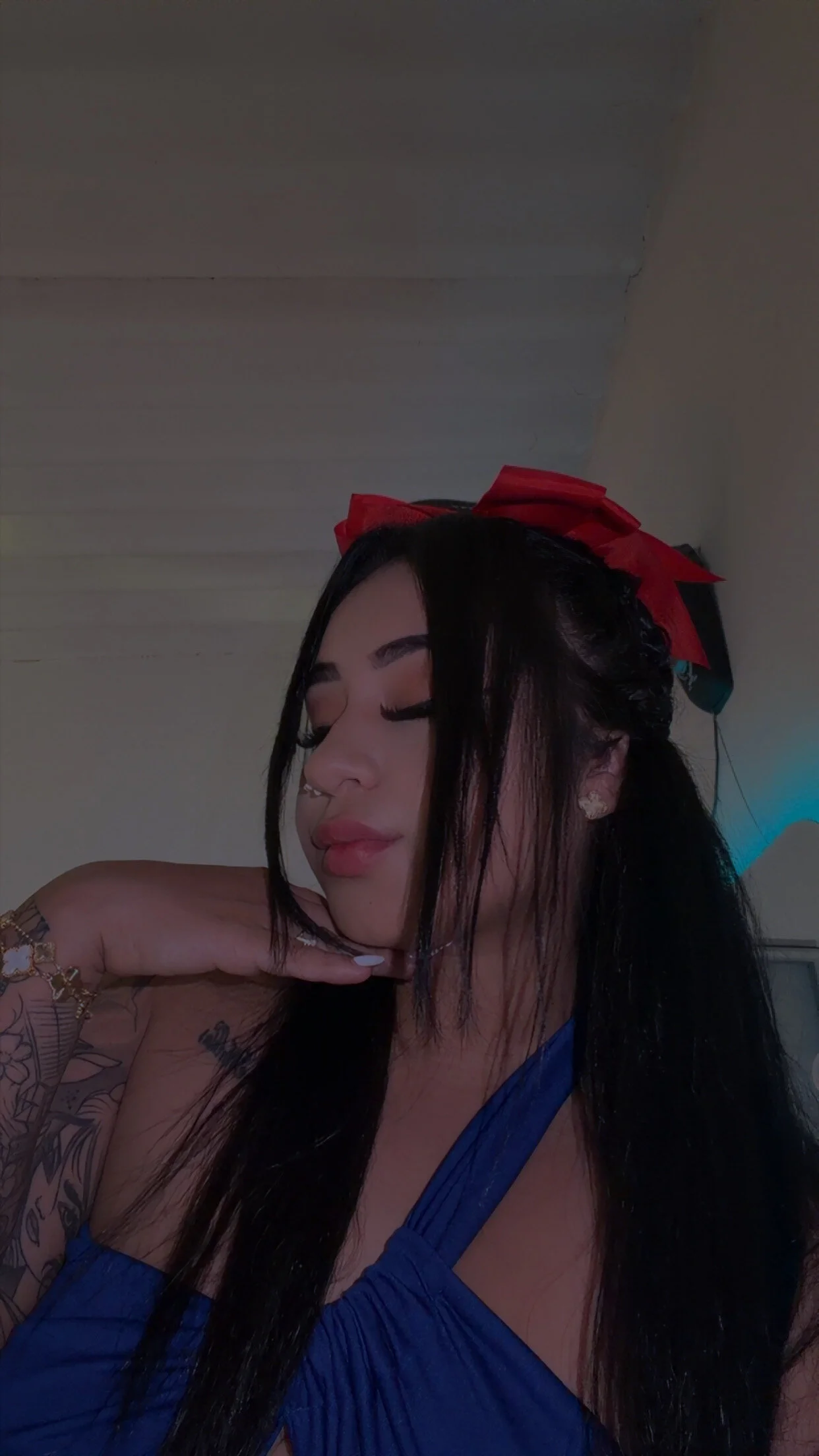 XXX Porn Photo of Nude halana_squirts 85