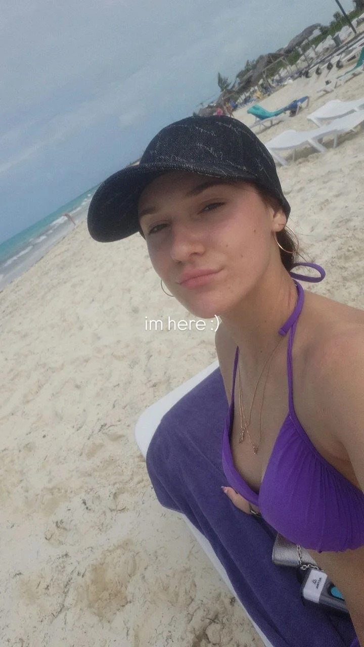XXX Porn Photo of Nude MirageAnn 2