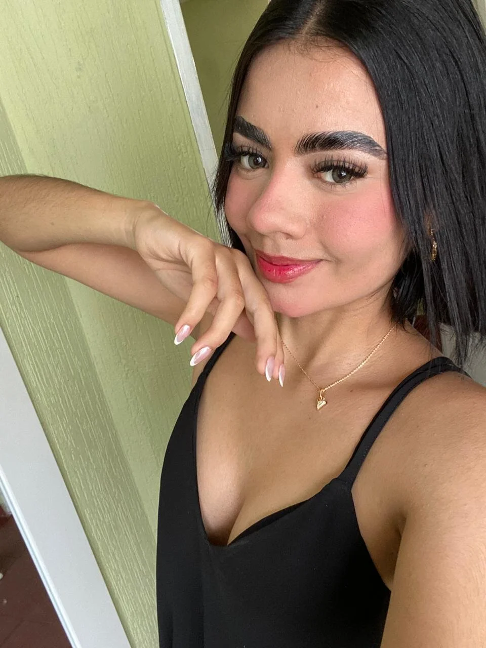 XXX Porn Photo of Nude mia_kisses2 26