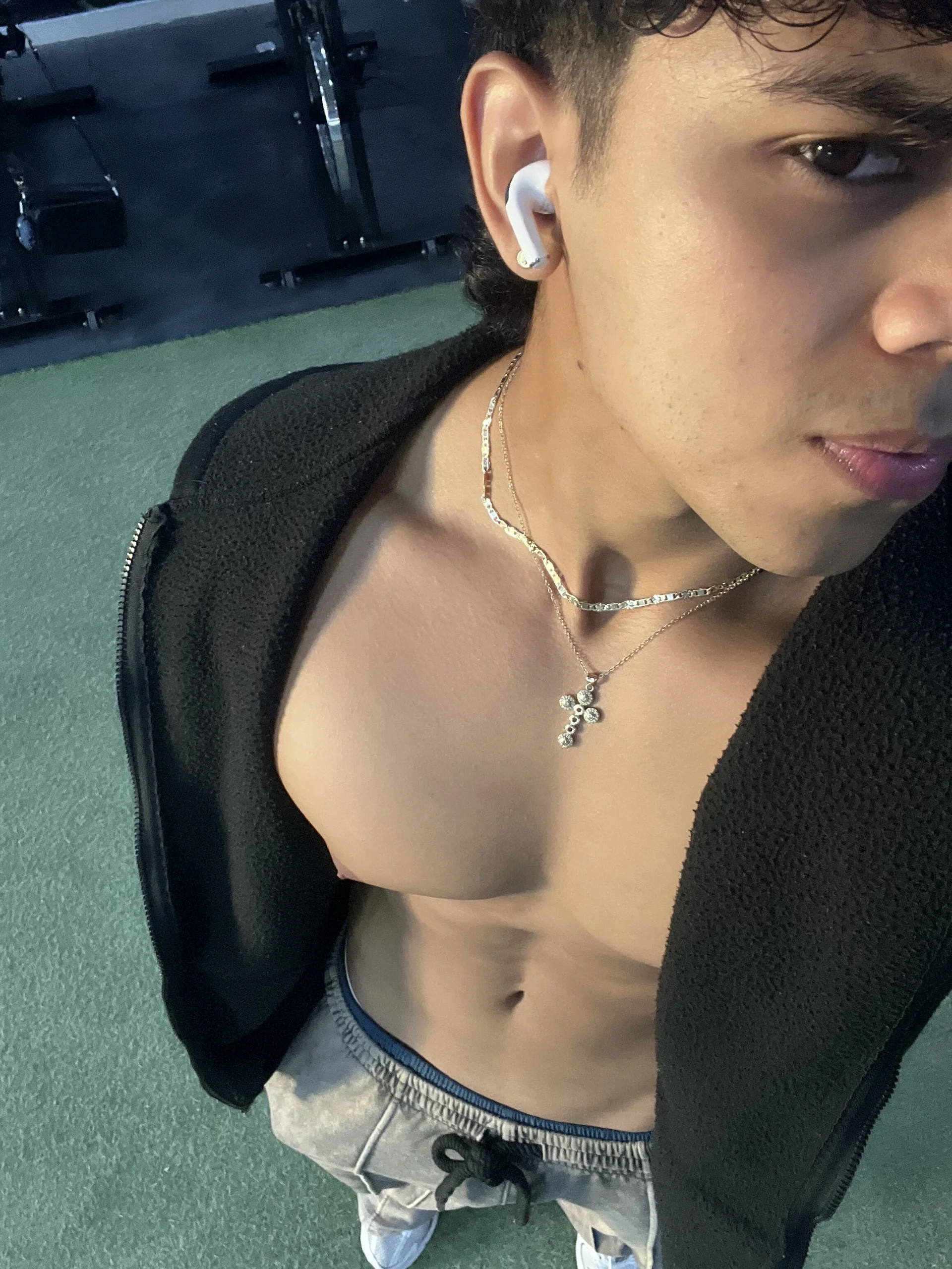 XXX Porn Photo of Nude noahprada 14