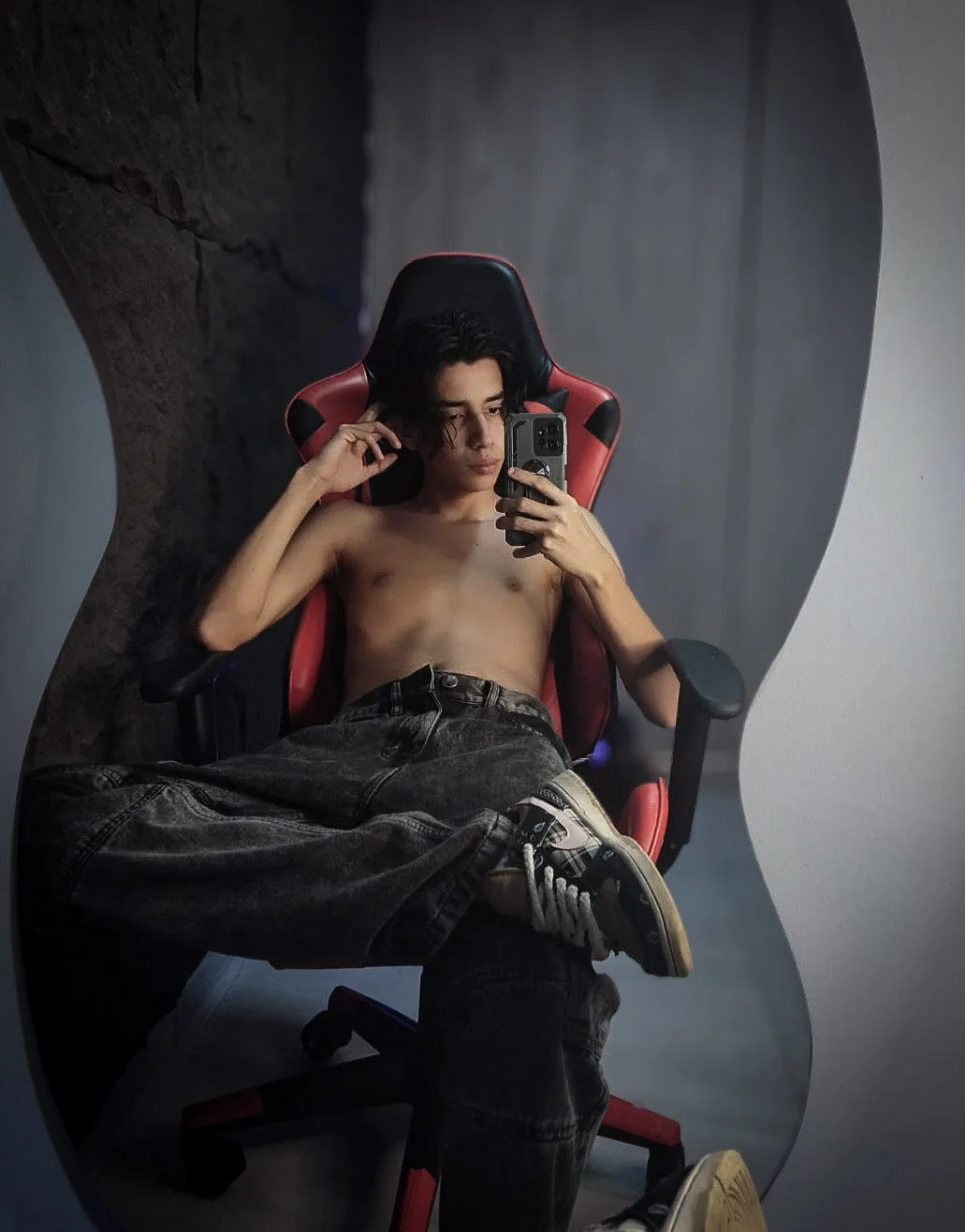 XXX Porn Photo of Nude jeycobb 5
