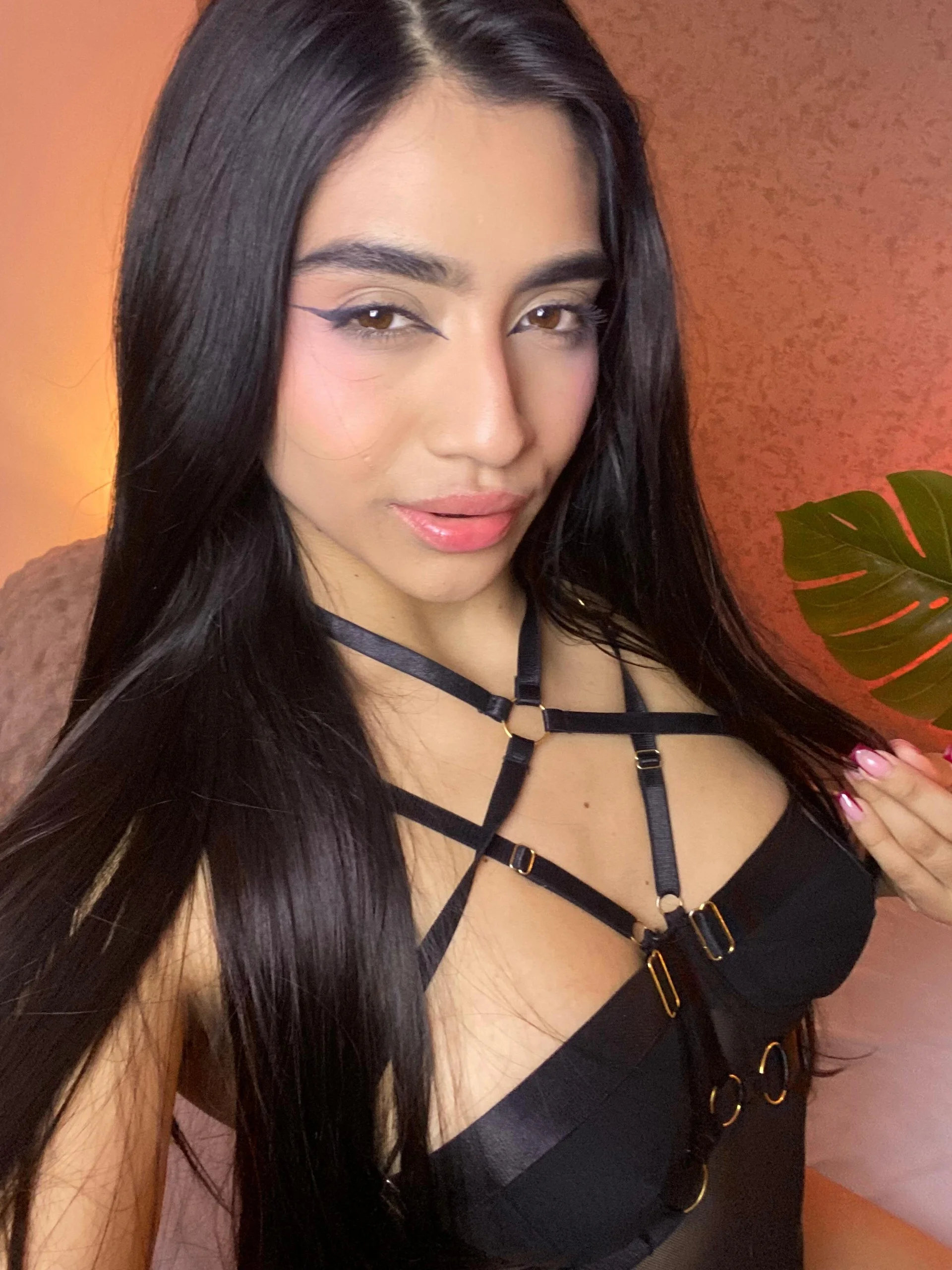 XXX Porn Photo of Nude miah_luv 46