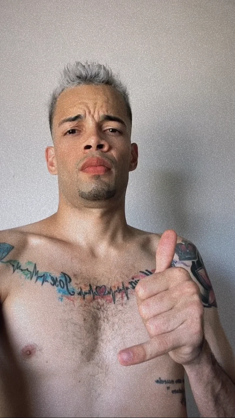 XXX Porn Photo of Nude HenriquePhn 2