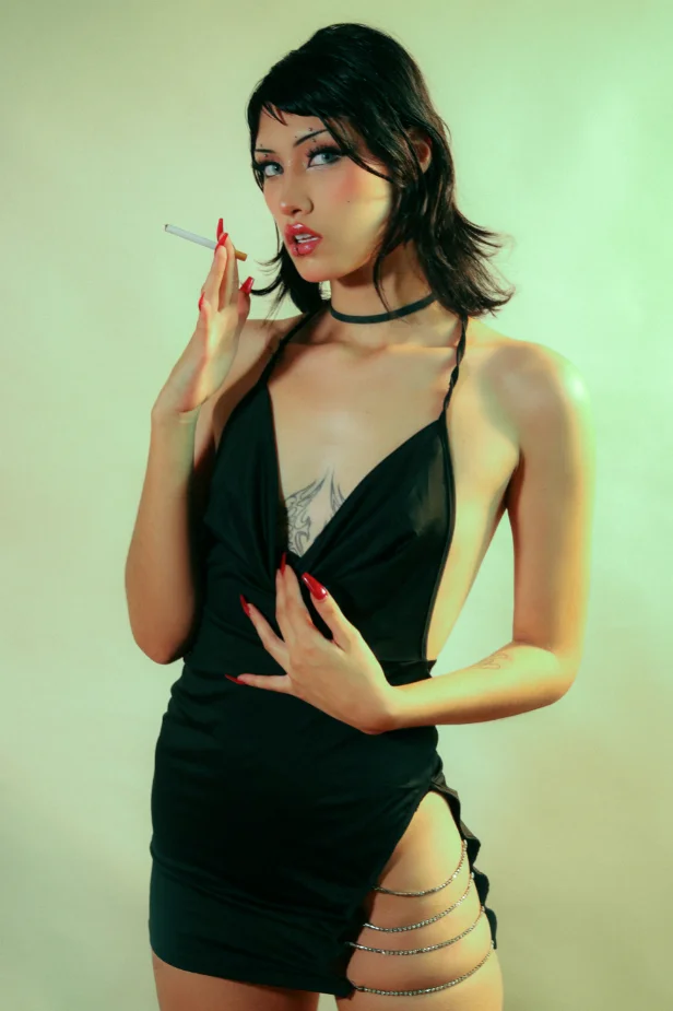 XXX Porn Photo of Nude Effy_Corpse 10