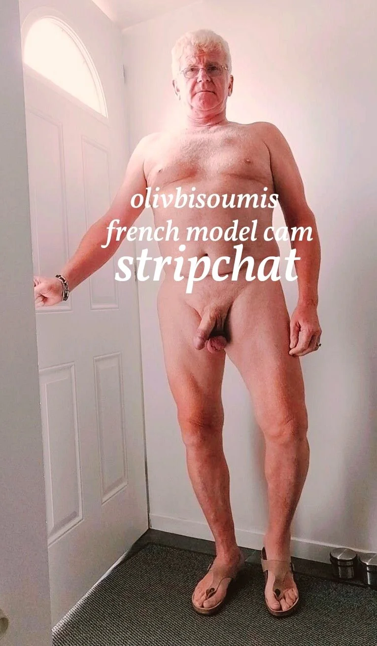 XXX Porn Photo of Nude olivbisoumis 16