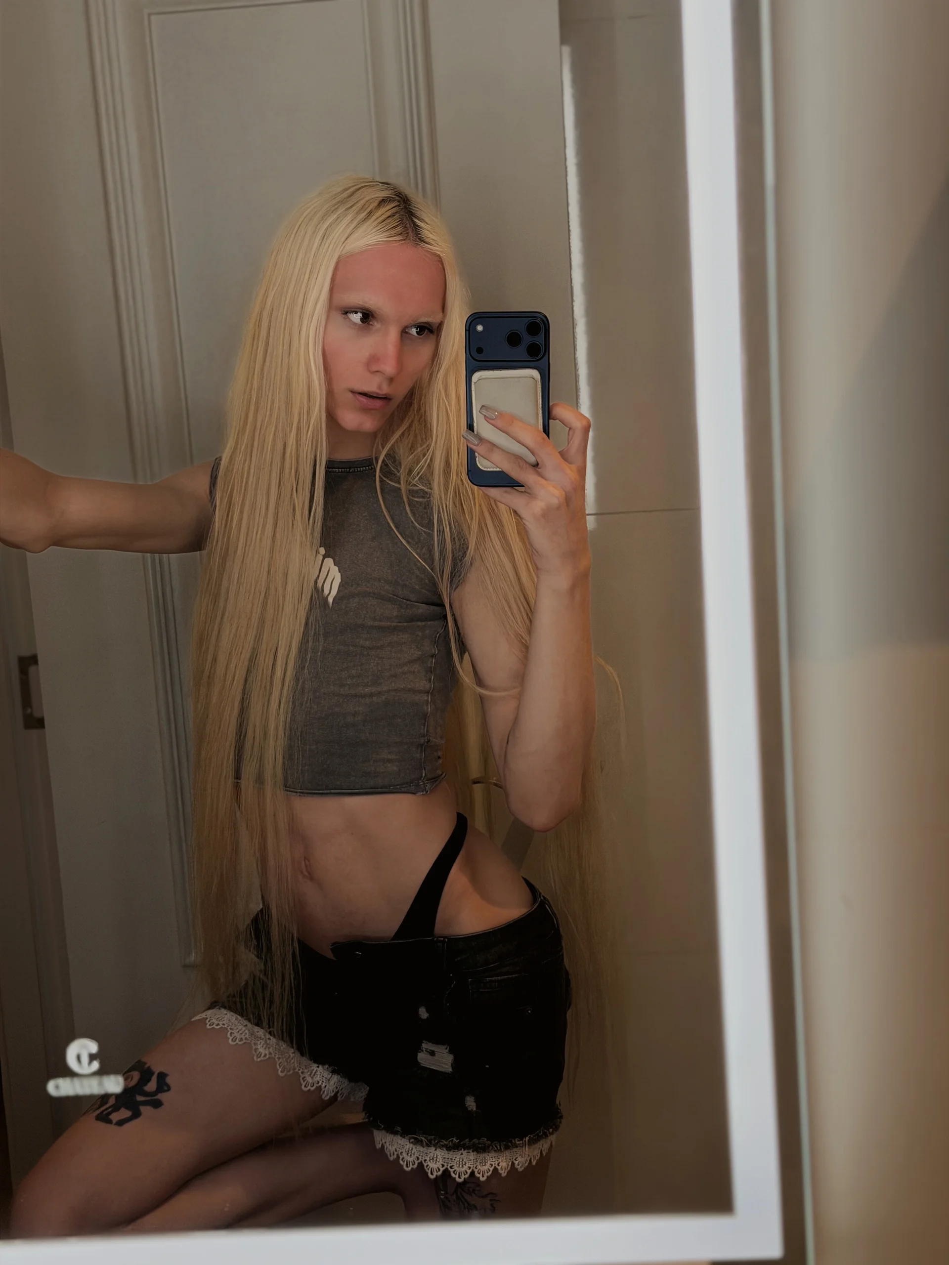 XXX Porn Photo of Nude sindLy 3