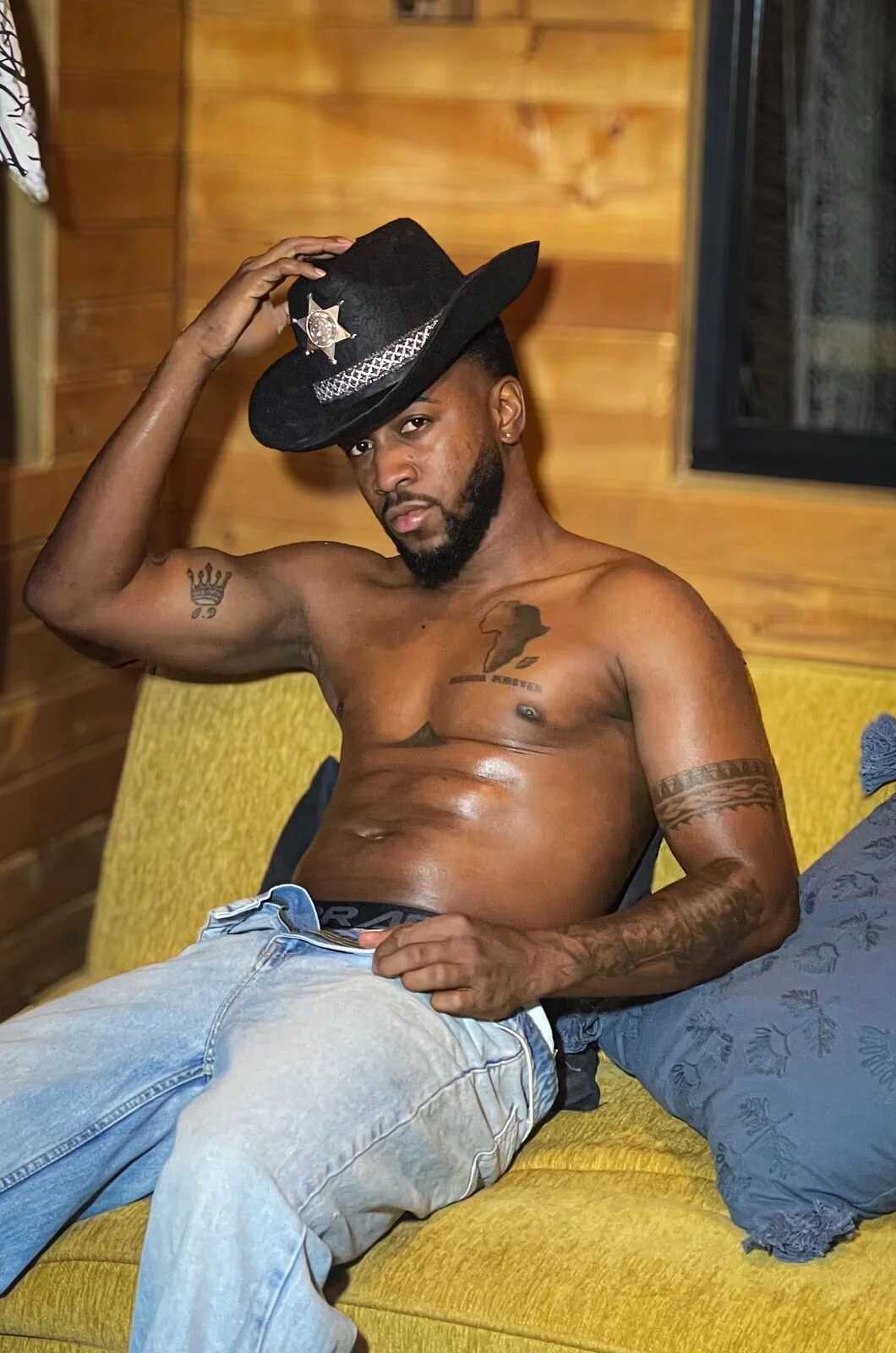 XXX Porn Photo of Nude Drake_Nassir4 43