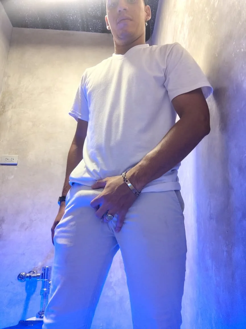 XXX Porn Photo of Nude Brent_Storne 2