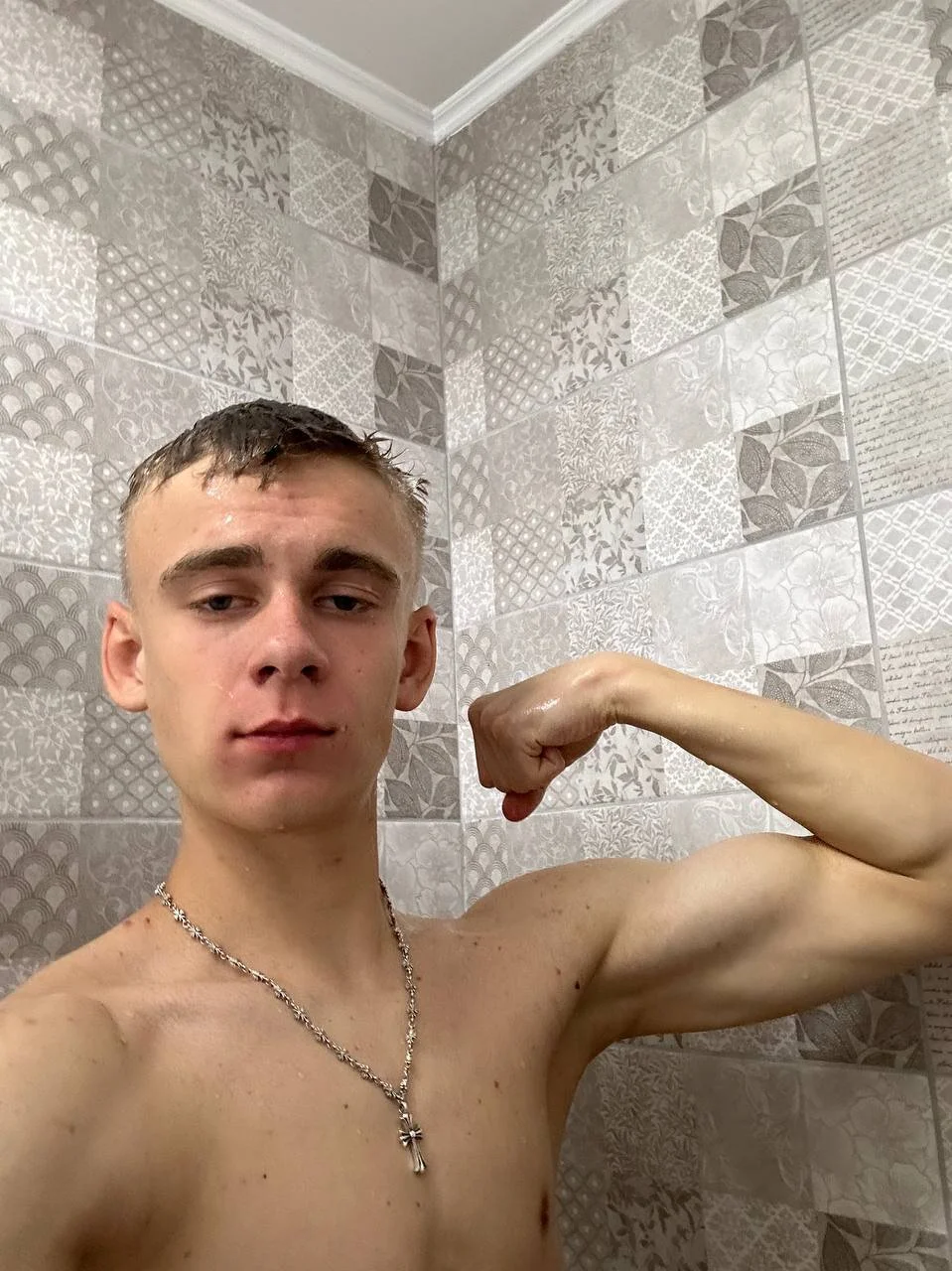 XXX Porn Photo of Nude SoloFury 6