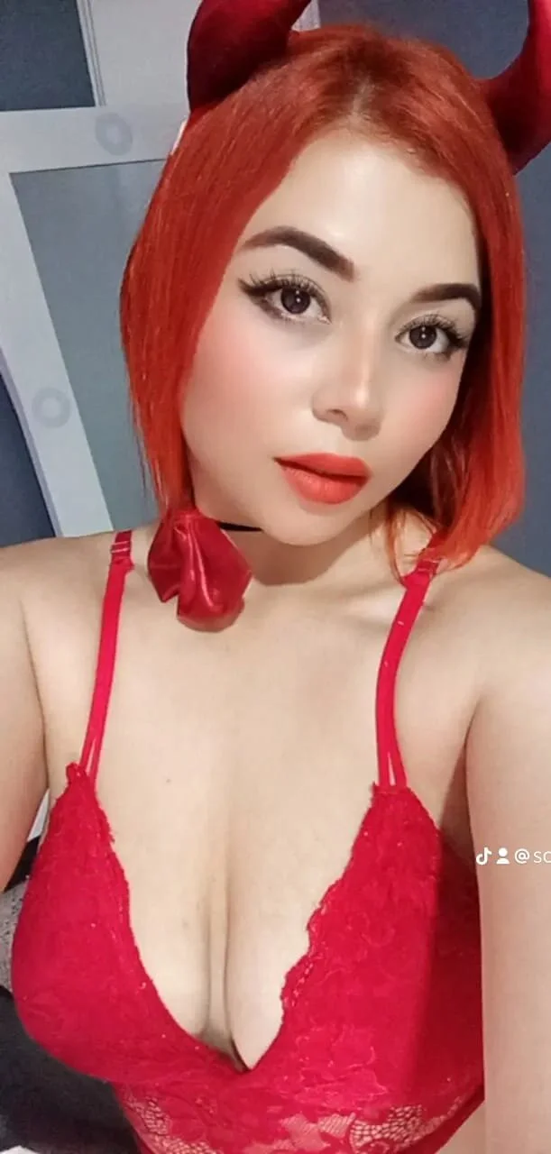 XXX Porn Photo of Nude amberthomson_cm 17