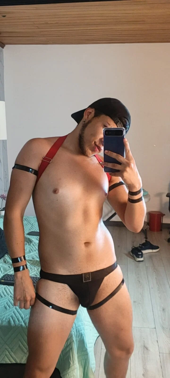 XXX Porn Photo of Nude Zackfalcon_ 6