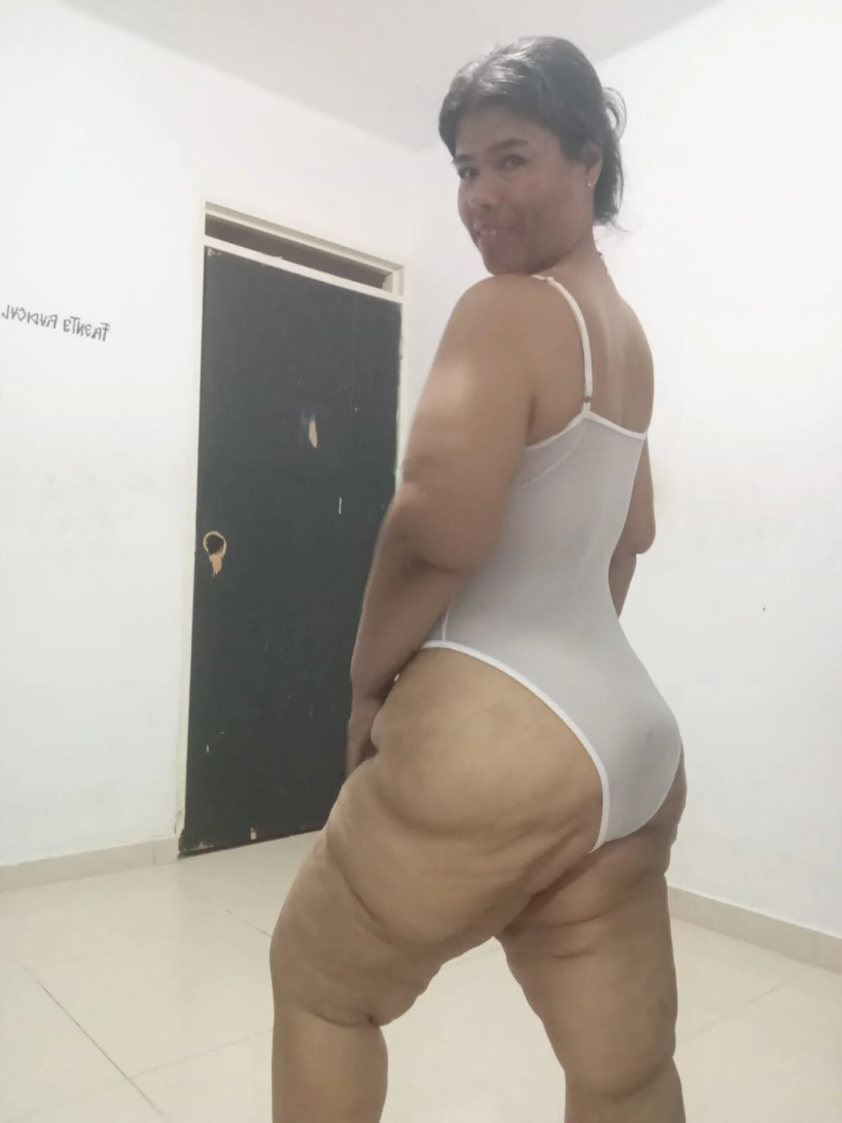 XXX Porn Photo of Nude cinderella_jackson 28