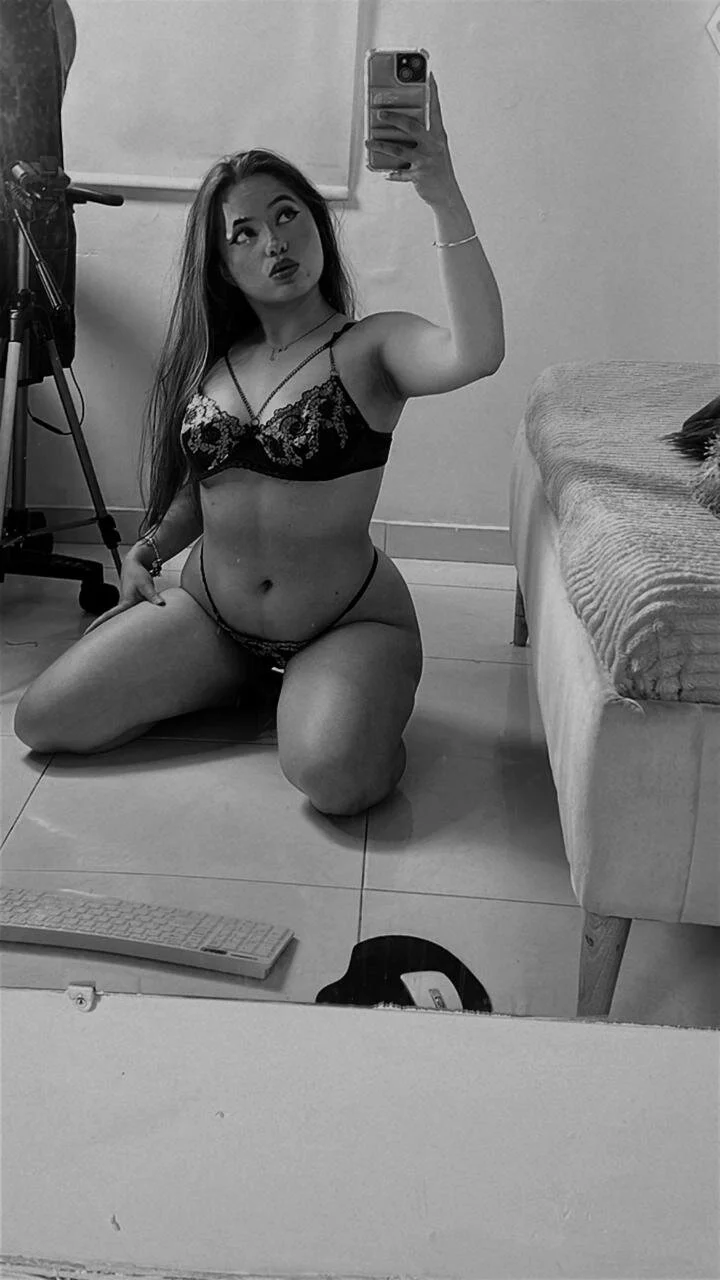 XXX Porn Photo of Nude arycooper_ 10