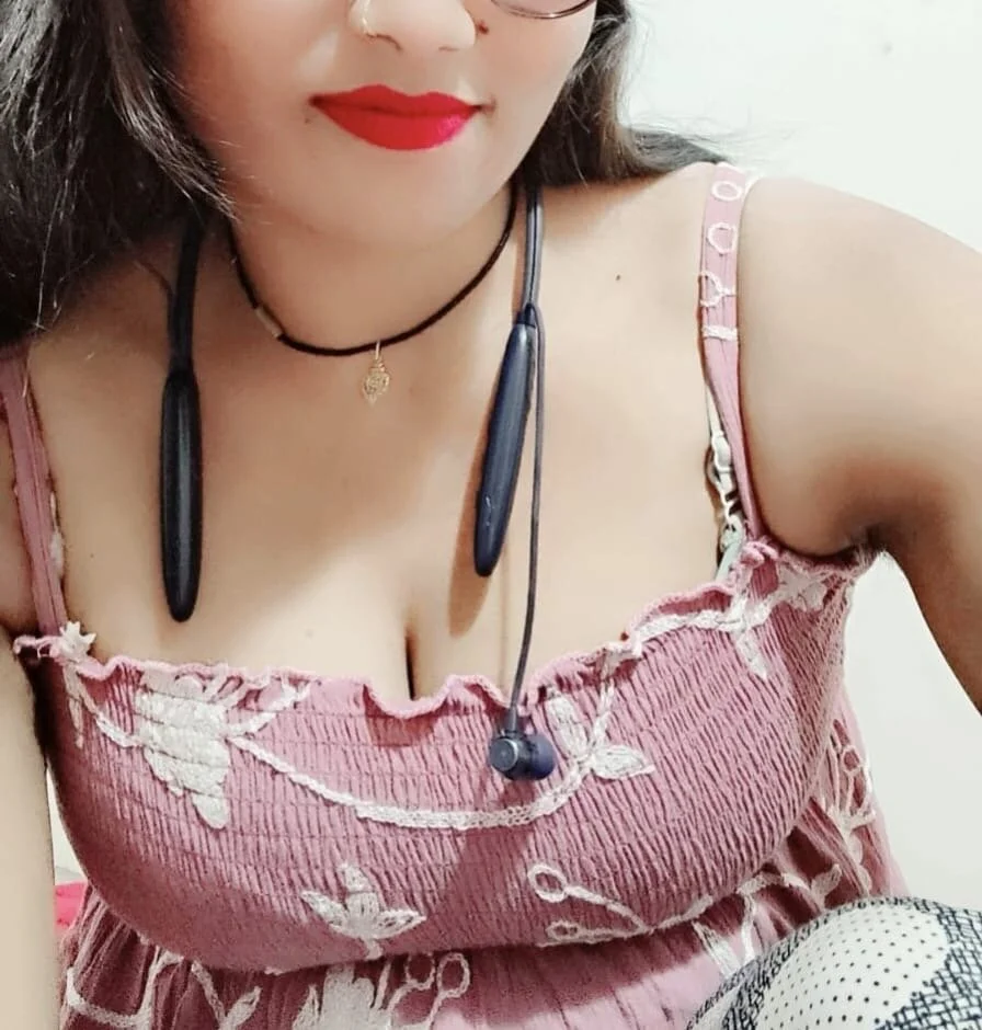 XXX Porn Photo of Nude urmila208021 5