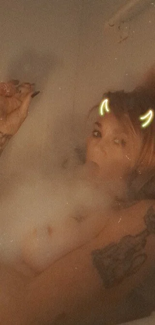 XXX Porn Photo of Nude renegade_vyxxen 7