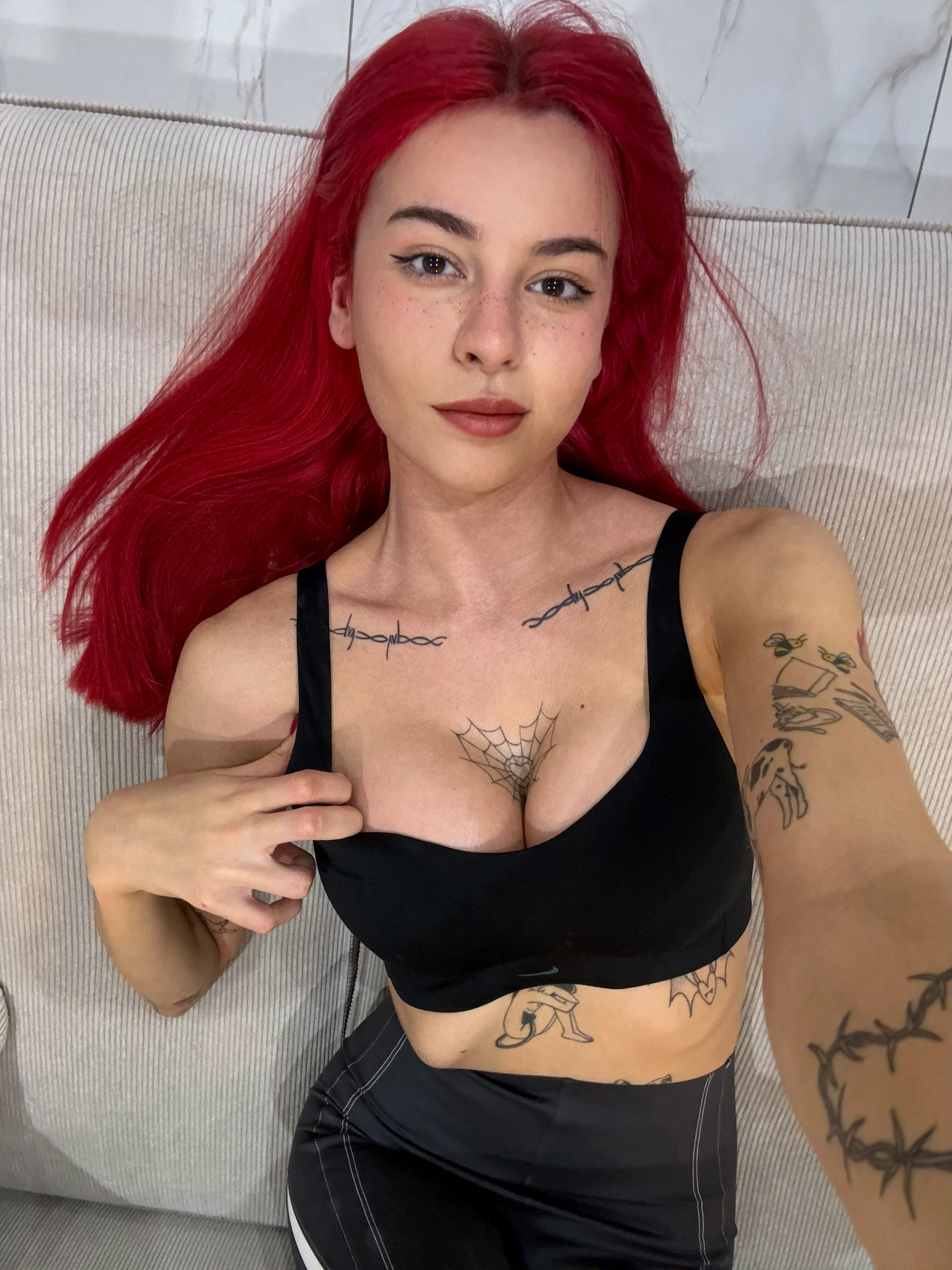 XXX Porn Photo of Nude ohhoneykate 2