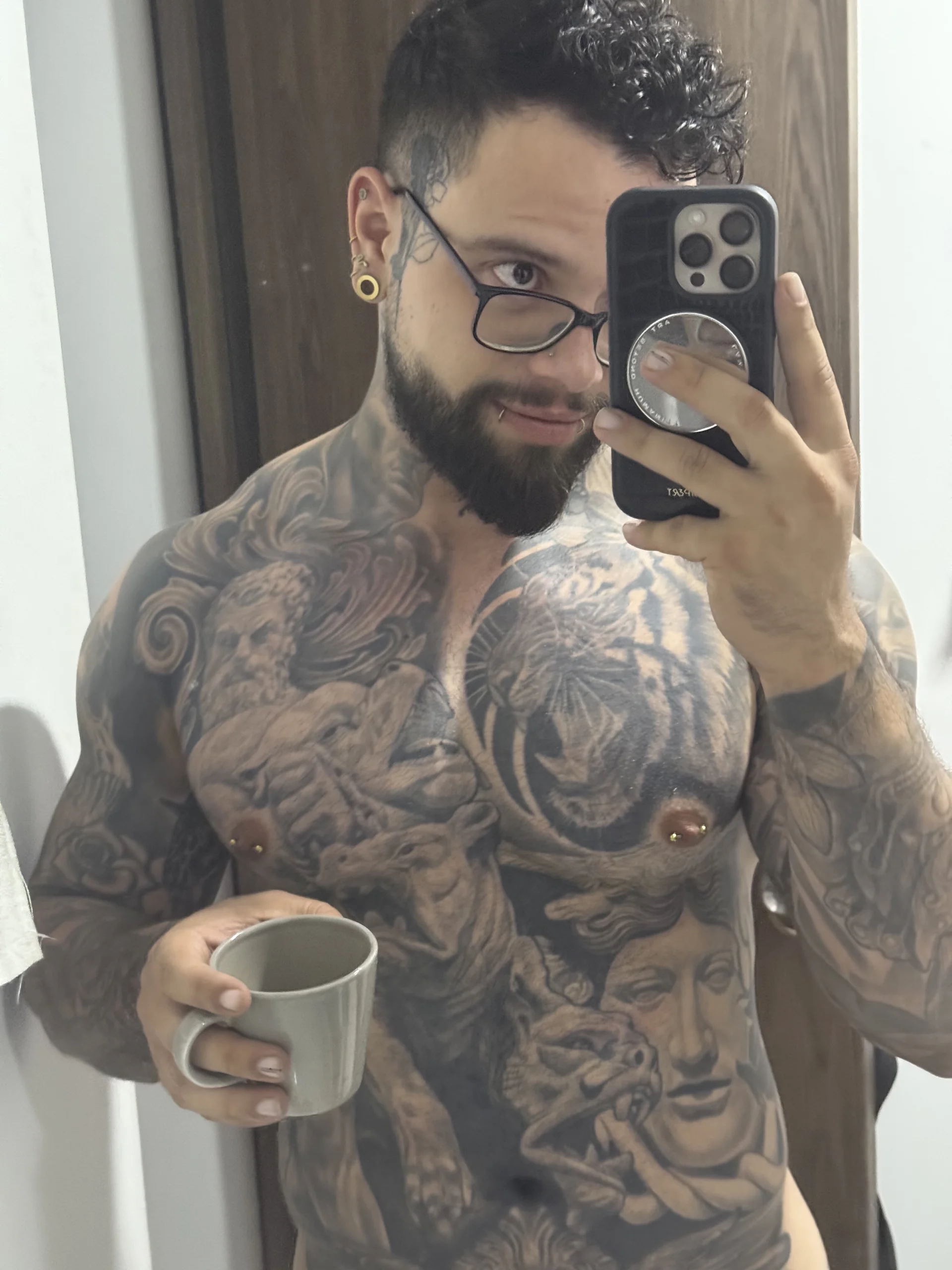XXX Porn Photo of Nude natevillage 24