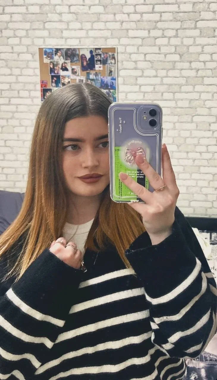 XXX Porn Photo of Nude EmiliaCouple 7