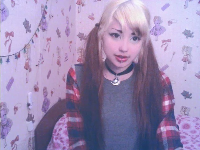 XXX Porn Photo of Nude Lolisuccub 190